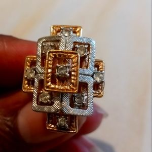 18 k gold ring size 8